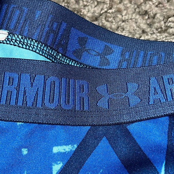 Girls Under Armour Capris L/XL - Picture 3 of 4